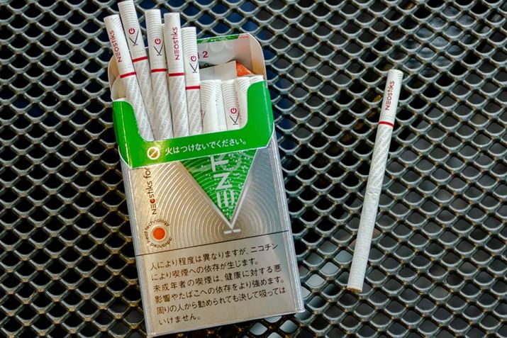 JƋ߂̃\[̍B̒ɊÂx[̍肪悤