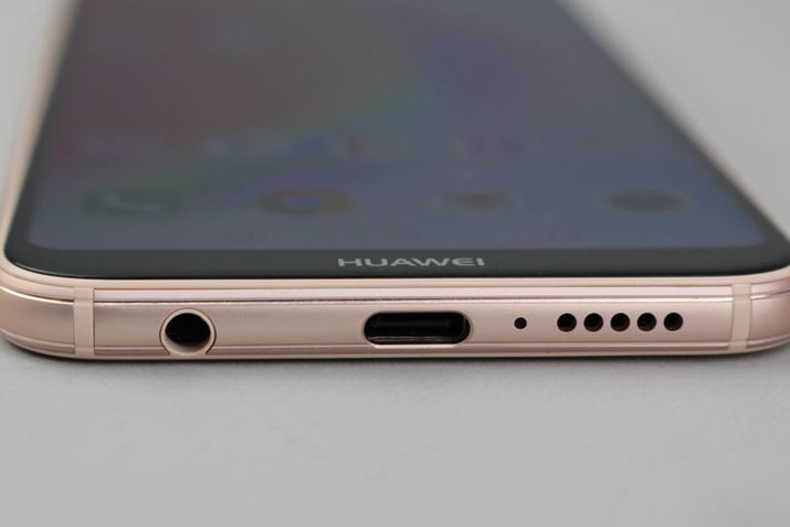 {fBʂɃwbhz[qUSB Type-C|[gzu