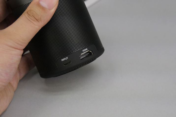 C^[tFCXmicroUSB|[gHDMI|[g܂