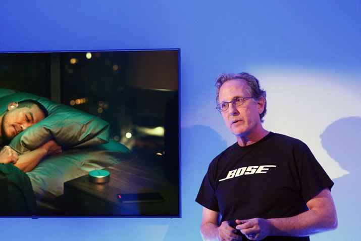 Bosẽ`[tEuhEItBT[AKen Jacobɂ鐻i