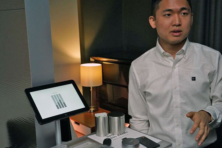 ifXg[VsBOSẼv_NgGWjAEDaniel Lee