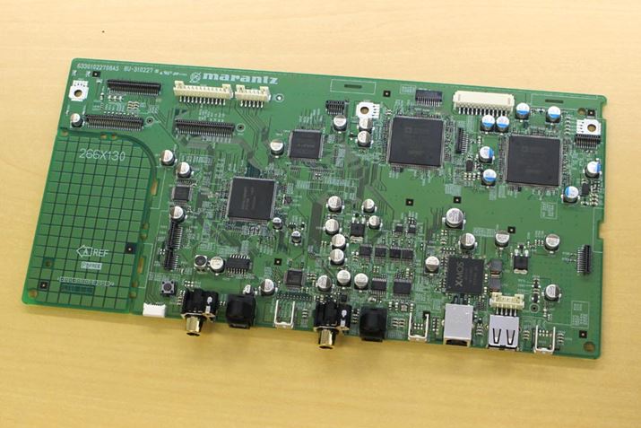 炪uMMM StreamvSBi̓VvȃAiOtB^[݂̂ƂĂ