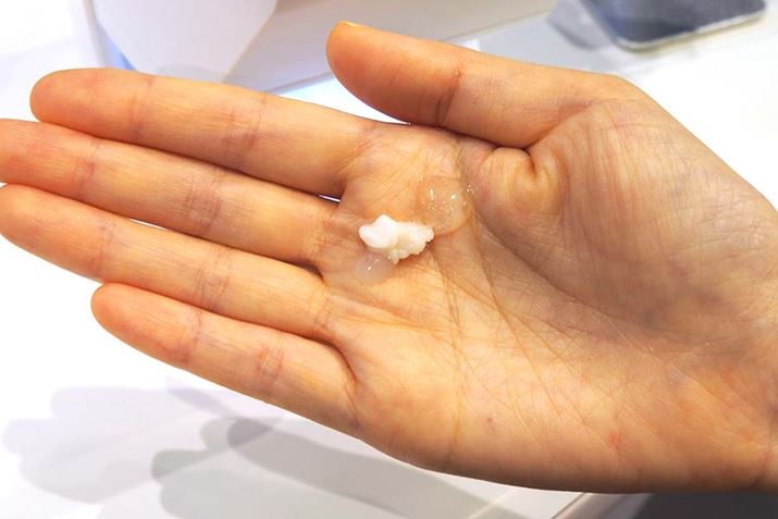 oꂽ3ނ̔etBM҂̏ꍇ͔ۂN[߁B̂ЂōĔɓh܂