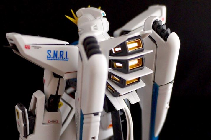 ݒuăXCb`IAobNpbNꂢɔ܂