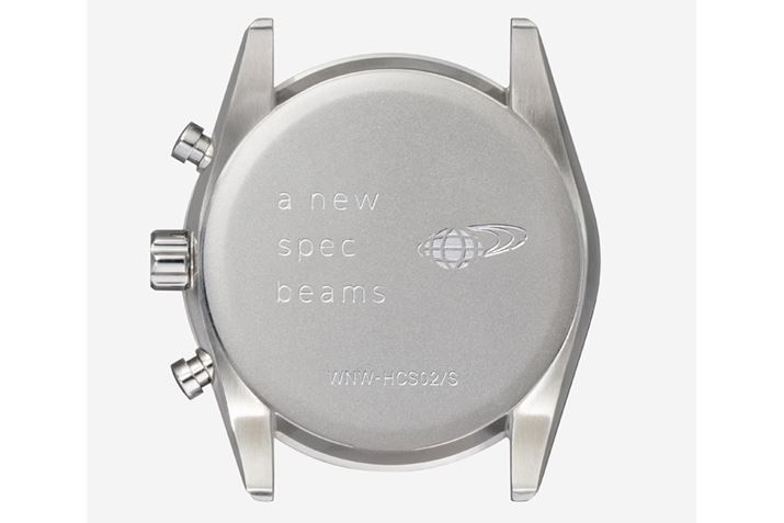 ���W�ɂ́A�uwena × beams�v�R���{�̃R���Z�v�g�ua new spec beams�v�̍��󂪎{����Ă���