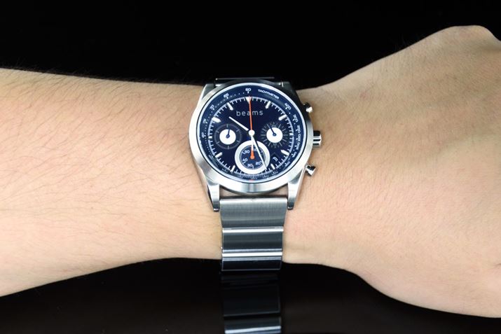 �uwena wrist pro�v�iWB-11A/S�j�ɁuChronograph Solar Silver -beams edition-�v���Z�b�g