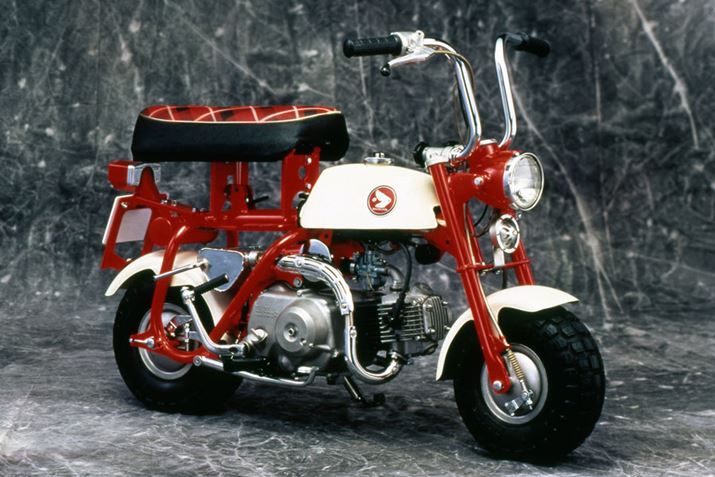 1967�N�ɓ��{�����Ŕ������ꂽ�A���ヂ�f���uZ50M�v