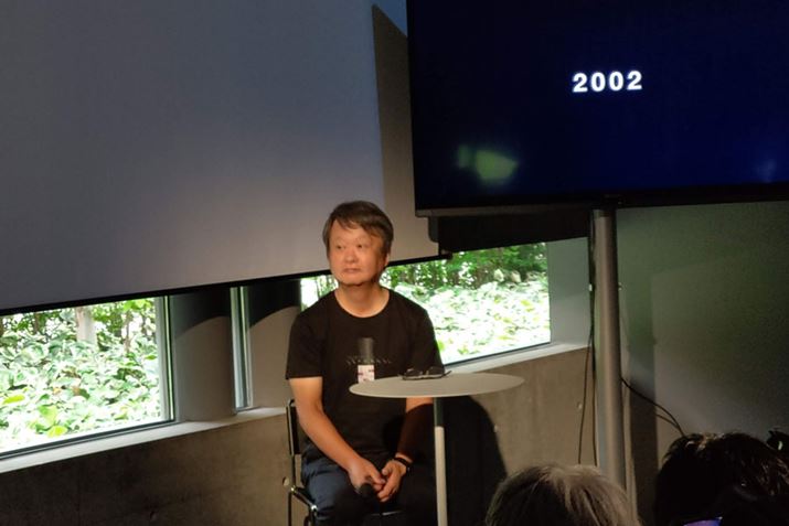 fUC͂AINFOBAR肪Ă[VlS