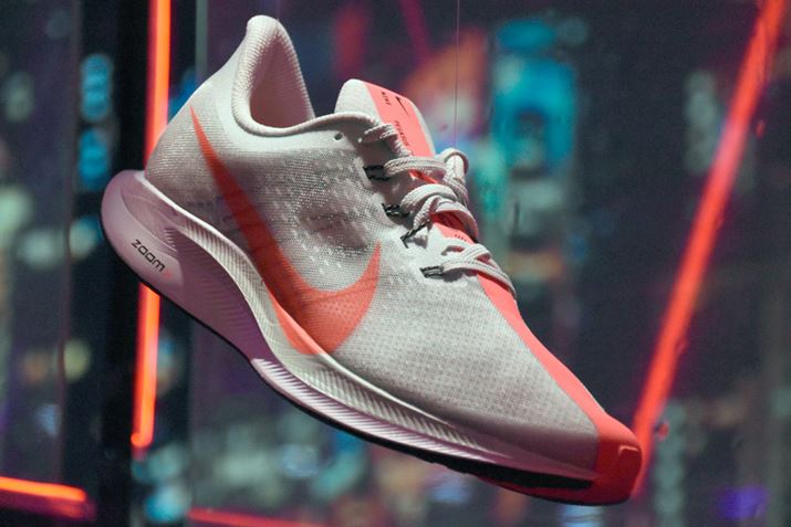 2018N711ɃiCL\uiCL Y[ yKTX ^[{v