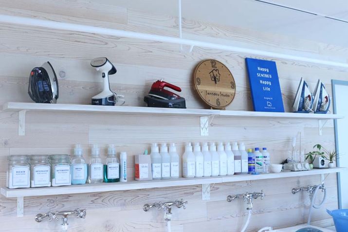 ́A낢ȃAC𔃂Ă͎Ă邻