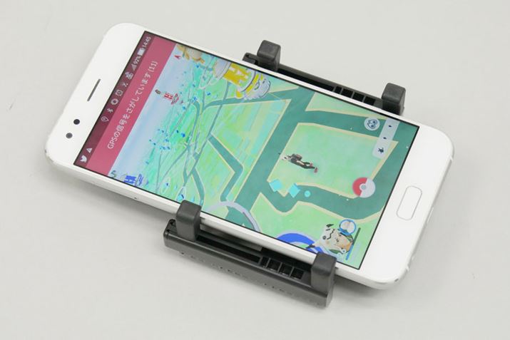 X}z̓A[łŒ肳邽߁AƂ₻Ƃ̗͂ł͊O܂