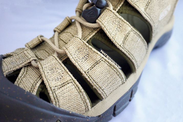 ̍bɂfނ͑̃EH[^[v[tdlɂȂĂ܂