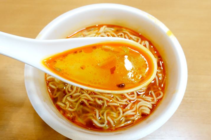 X[v̌ڂ͂قړI ŃrbNB̖܂ŁAӂ