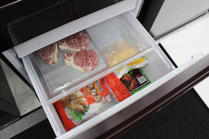 V[Y̗RɂȂĂAՂⓀuKt[U[v