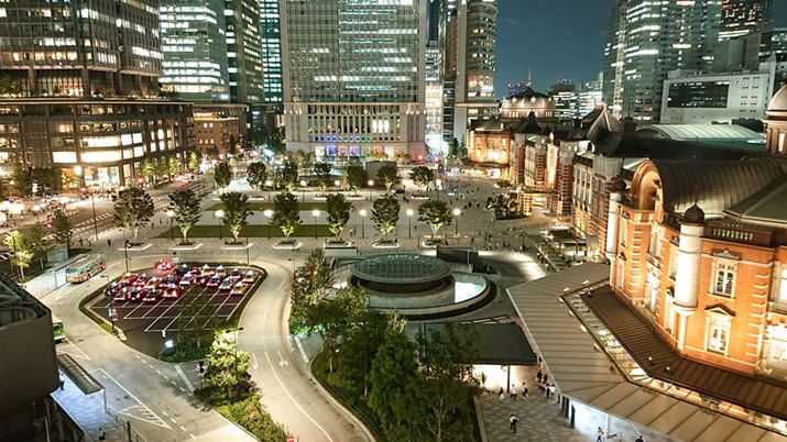 肷ŎxȂۂ̖̓iBeBƔ񌻎IȂقǖ邭NɎʂĂ