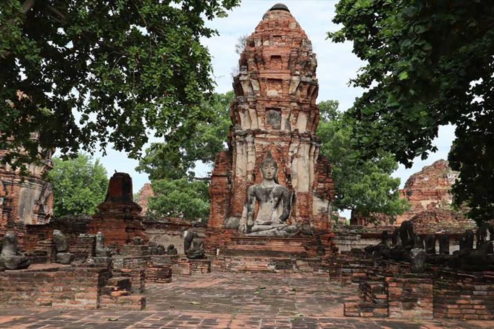 ^C̐EYuA^ՁvEOS Kiss MŎBe