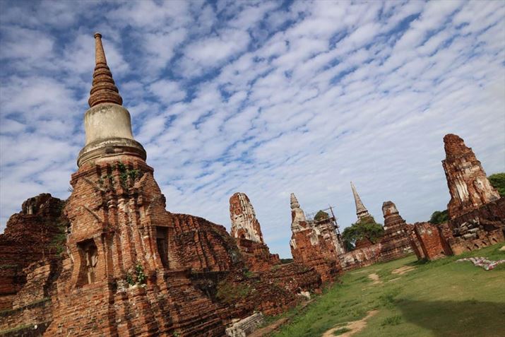 ^C̐EYuA^ՁvEOS Kiss MŎBe