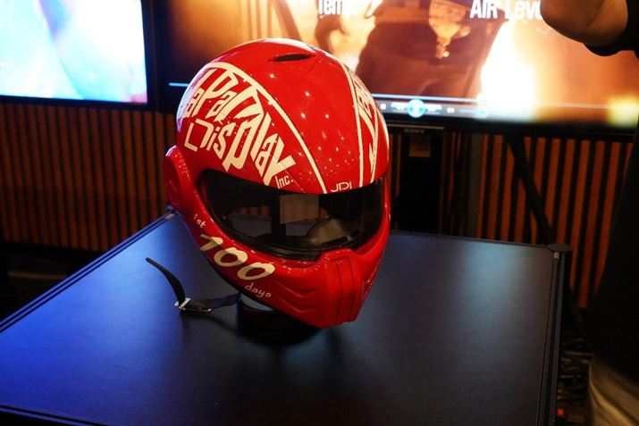 �uHUD���ڃX�}�[�g�w�����b�g�v�́h�X�p���^�h