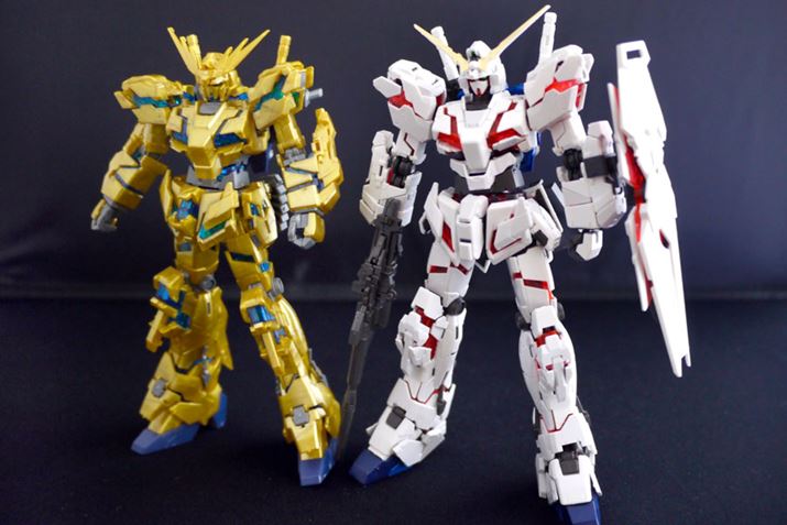 IWiłuRG 1/144 jR[K_vƕׂāBڂ͐FႢȂłقڈꏏł