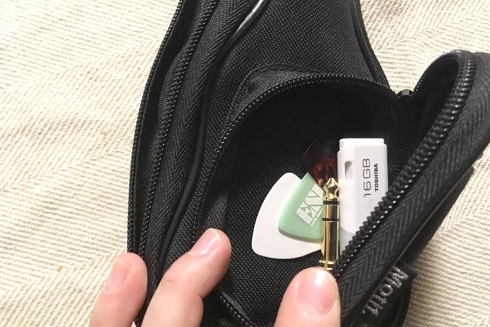 ȂוɂĂāAÕ|Pbg͖{̃M^[P[X̂́ccI