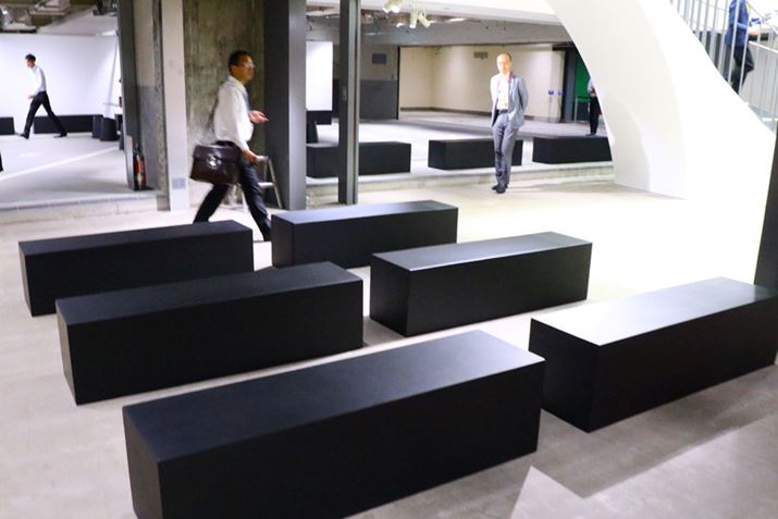 ƂɃx`CX݂ĂAł̔rɋxeƂĂg