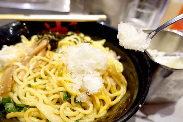 ςɁAʂ˂𓊓ăTbpBL̐h݂GO݂͂܂