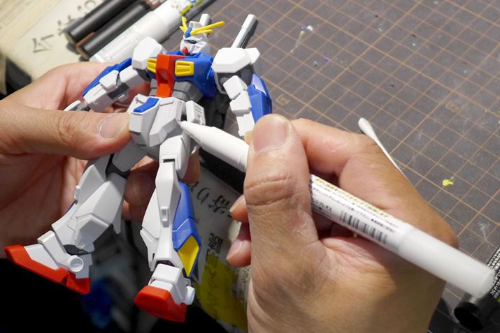 A^b`}[J[gĉeƂȂ镔h