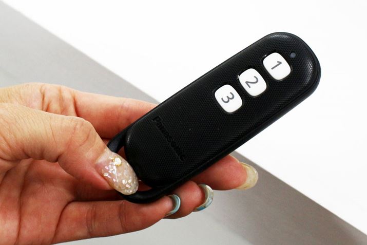 ݂܂胊ŔAj^[e@1ɂ6ڑ\B[J[]i2,000~iŕʁj