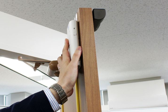 J̎t́AhȀ㕔Ɉ邾I