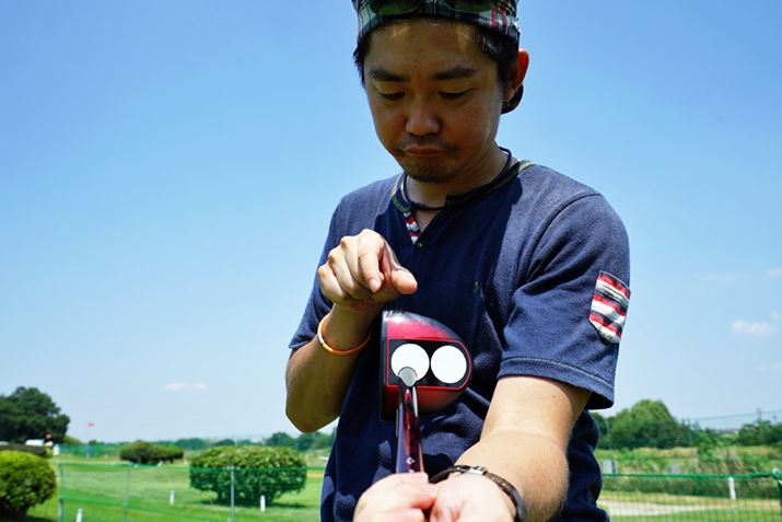 p[NSt̃NúAVtgɑ΂ătF[XʂOɏoĂhohɂȂĂ܂