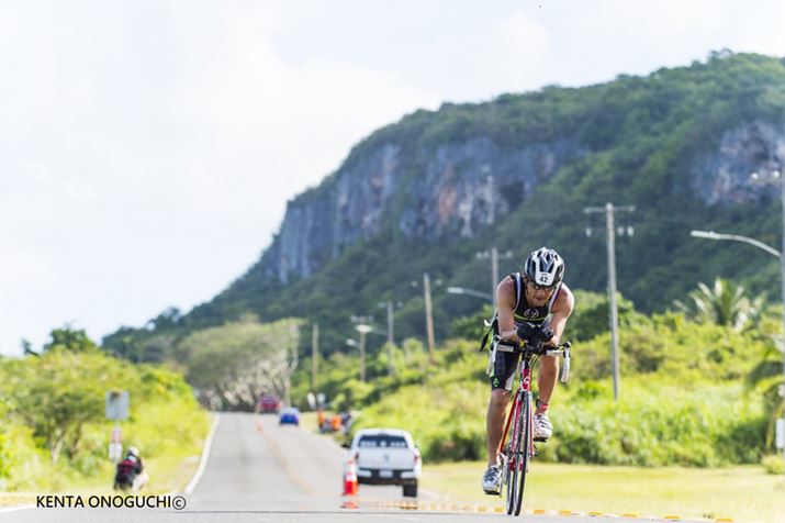 XCAoCNA3ڂ𑱂čsߍȃX|[cugCAXv̖͂ɔ