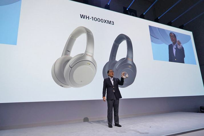 �\�j�[�r�f�I���T�E���h�v���_�N�c������Б�\������В��̍��؎��́uWH-1000XM3�v����Ɏ����ēo��