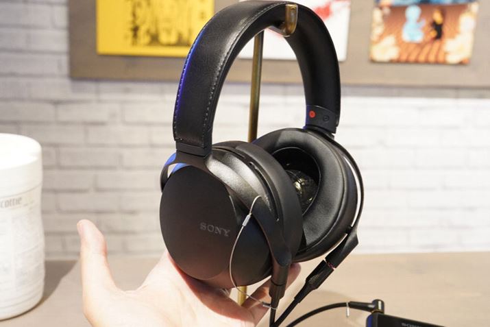 �L���^�C�v�̃n�C�G���h�w�b�h�z���uMDR-Z7M2�v