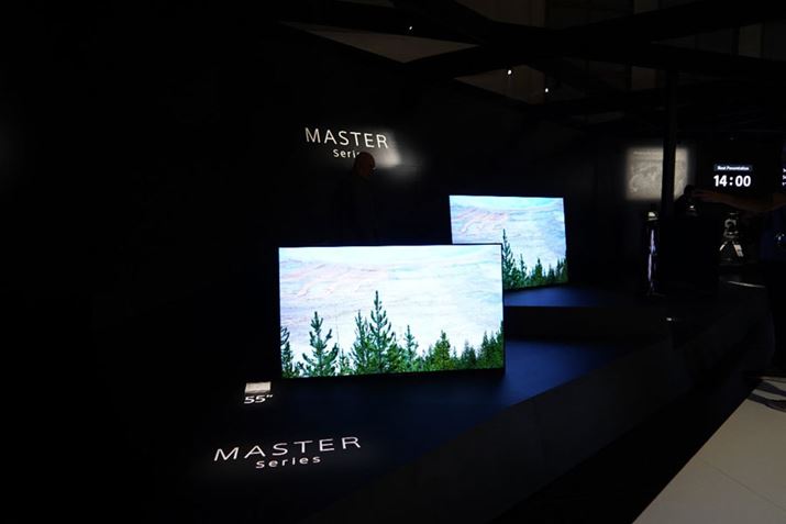 65/55�^��2�T�C�Y��W�J����L�@EL�e���r�uBRAVIA AF9�v