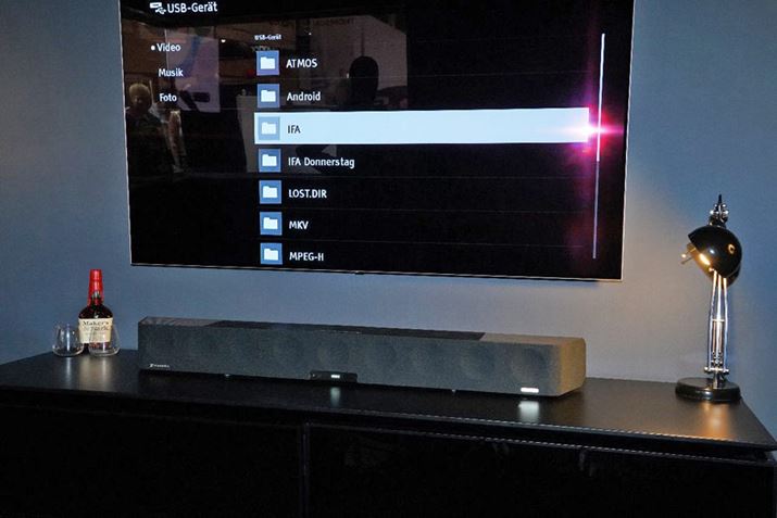 ̉ZpuAMBEOv𗘗pTEho[̃fsĂ