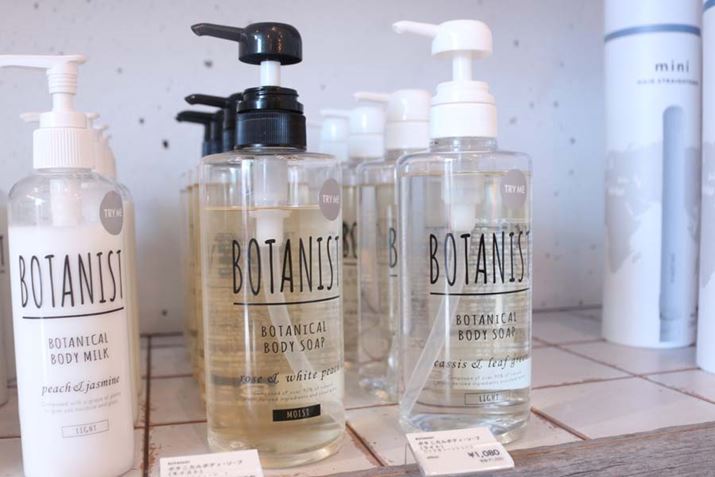 Vv[̍D]󂯁AN̓{fB\[v𔭔