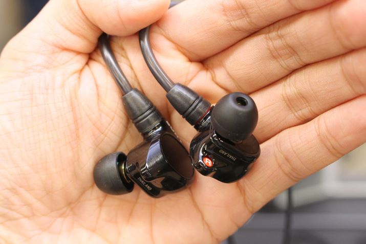 ʃfIER-M7Bsz艿i75,000~Oiŕʁj