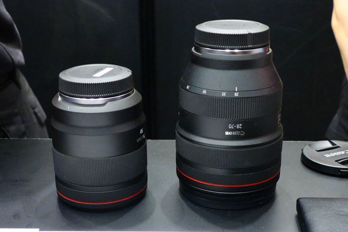 RF50mm F1.2 L USMAERF28-70mm F2 L USMBɂ2{͑傫ďd