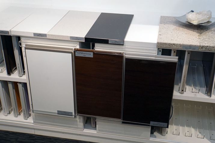 l̃R[fBl[ǵuVFWGubN@plFEHibguEṽR[fBl[g