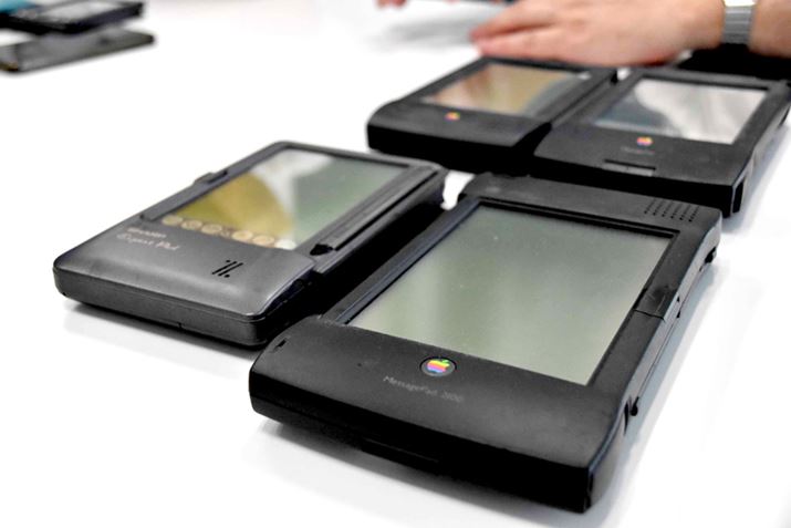 NewtonBȂłAȂ̂́AOɂV[v́uExperPadvij