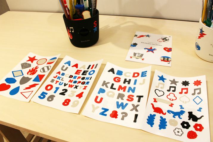 Cgɓ\邽߂̃XebJ[4V[gt