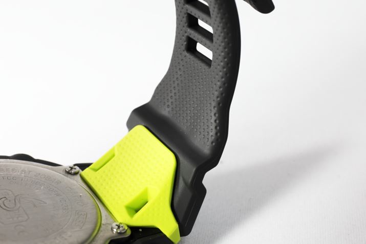 oh̑fނ⍪̍\ɂ́AׂȂ肪ڂ