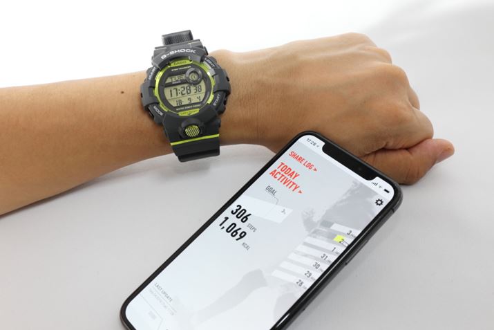 uGBD-800vƐpAvuG-SHOCK Connectedv