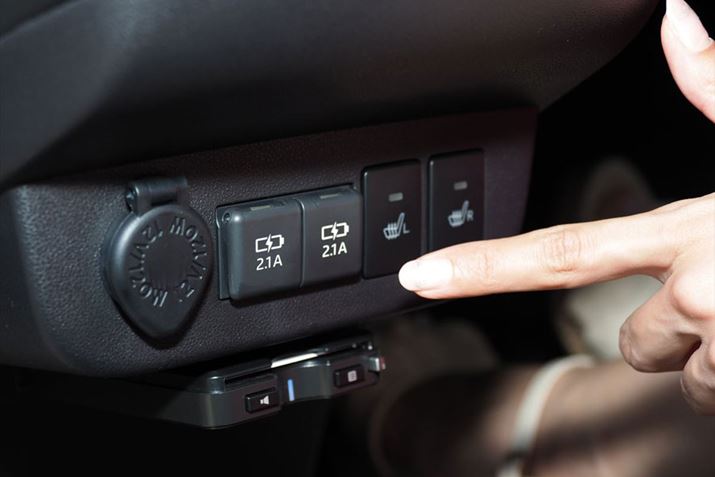 USB|[g2ȂǁAׂgɂzĂ܂