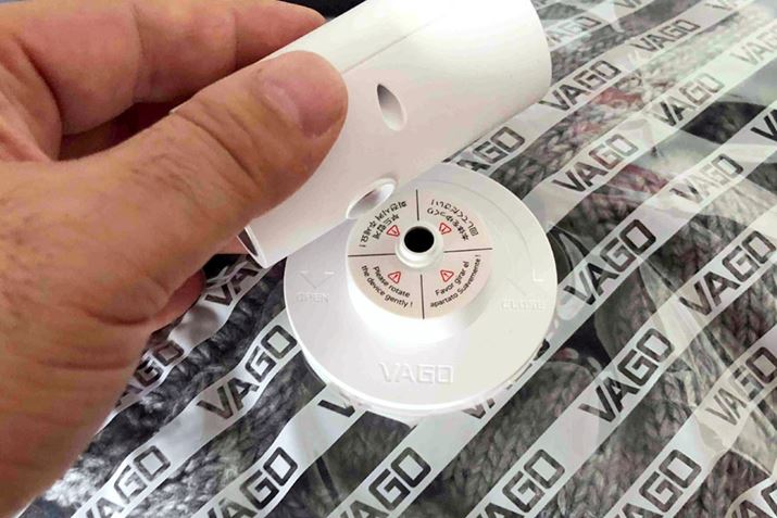 {̂A^b`gɂԂāA{̂]ČŒ肵܂