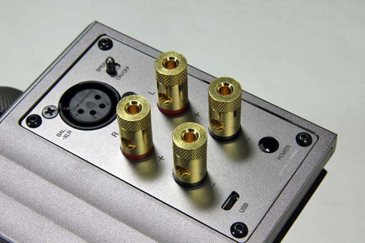 IRIVERuAstell&Kern ACRO L1000v