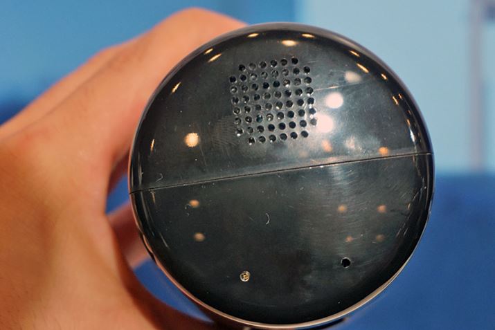 {̏㕔ɂ̓Xs[J[}CNpӂĂ