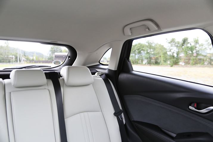 }c_uCX-3v́AfUCD̂߁A΂ߌ̎E͌Â炢