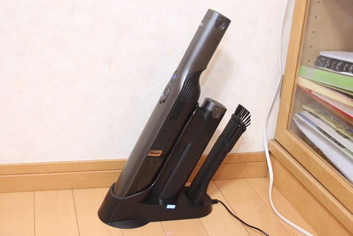 EVOPOWER͖{̂XŁA[dhbNXbLĂ邽߁ArŐɏ풓ł܂