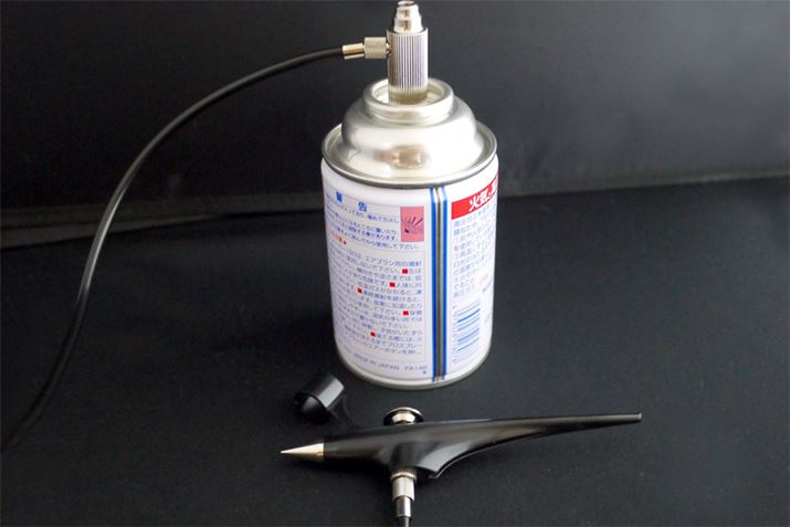 Ƃ̓GA[z[XgāA{̂Ɛڑ邾ł